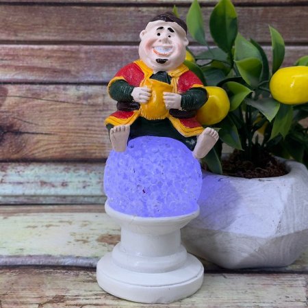 تحف فنانيس مع إضاءة