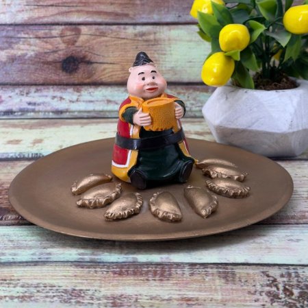 تحفة مع صحن رمضان