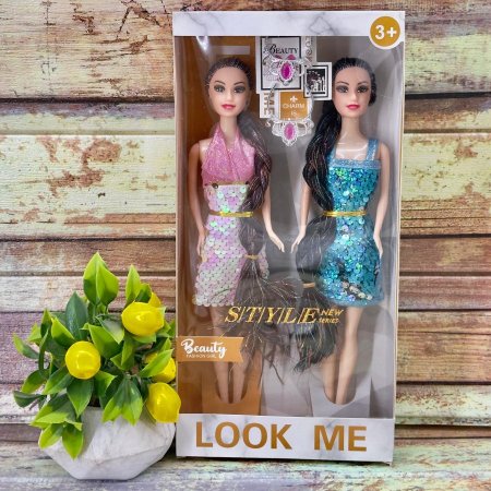 لعبة باربي عظم قطعتين بعلبة