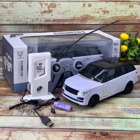 سيارة لاسلكي رينج روفر مع محطه شحن