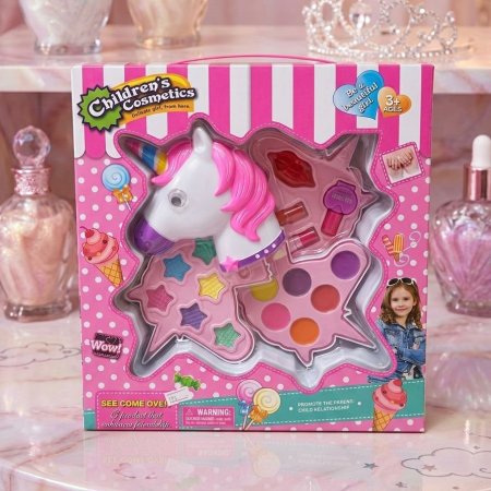 لعبة مكياج 3 طبقات يونيكورن