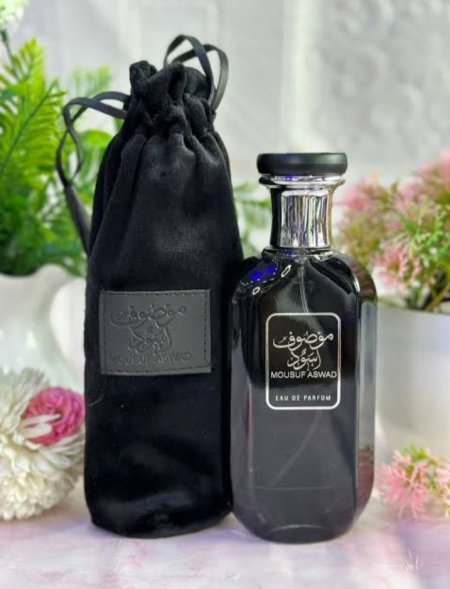 عطر موصوف اسود
