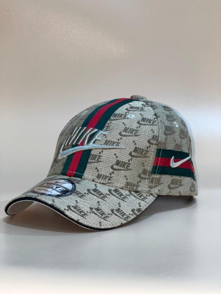 طاقية نايك NIKE كوبي ماستر
