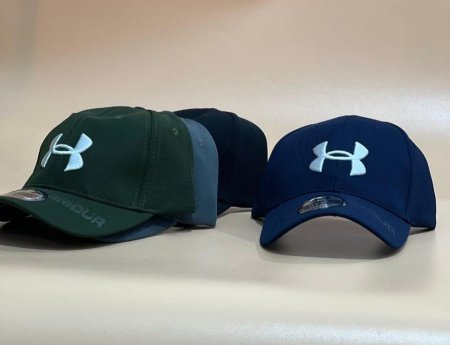 طاقية اندر آرمر Under Armour كوبي ماستر